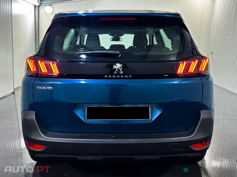 Peugeot 5008 Allure Pack EAT-8