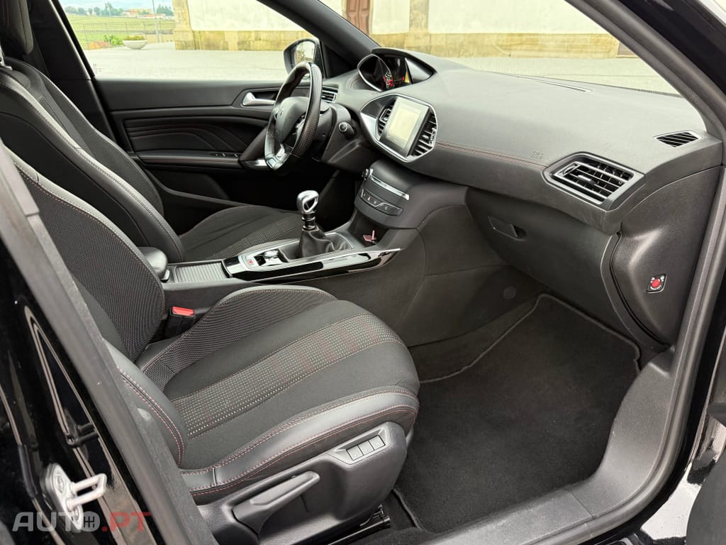 Peugeot 308 1.2 PureTech GT Line