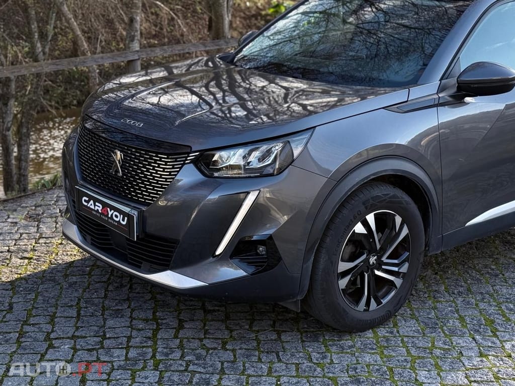 Peugeot 2008 1.2 PureTech Allure