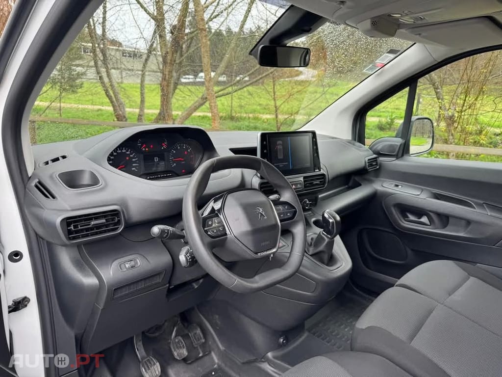 Peugeot Partner 1.5 BlueHDi Premium Standard