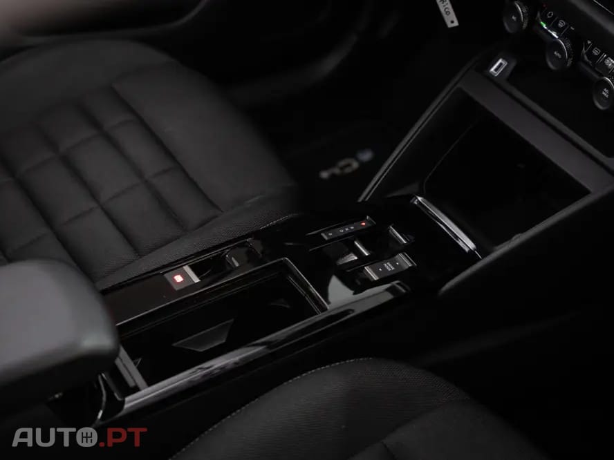 Citroen e-C4 50 kWh Autonomia Conforto Plus