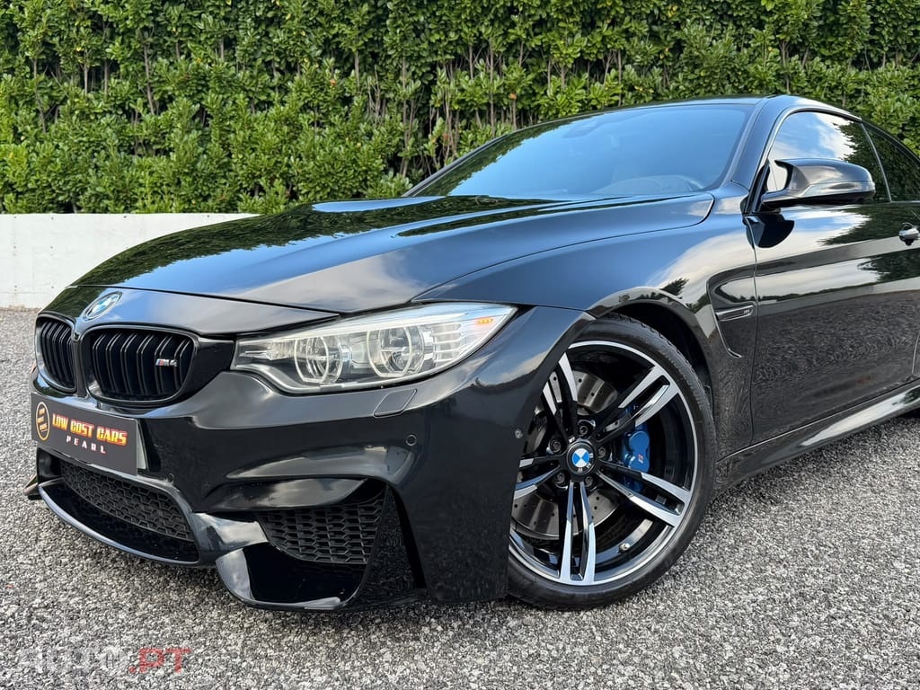 BMW M4 Auto