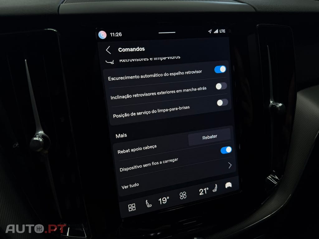 Volvo XC 60 2.0 T6 PHEV Black Edition AWD — fotografia 50