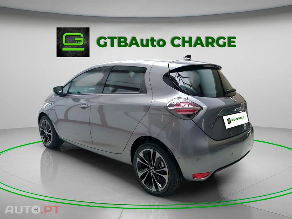 Renault Zoe E-Tech Iconic EV50 I.V.A DEDUTÍVEL 