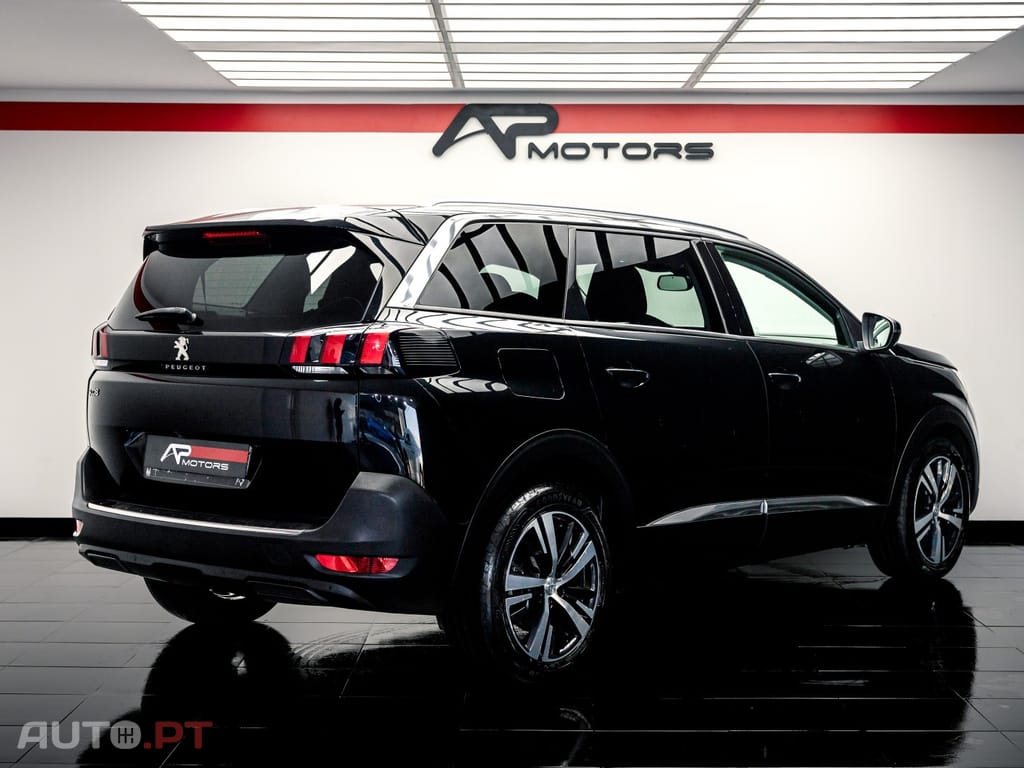 Peugeot 5008 1.5 BlueHDi Allure