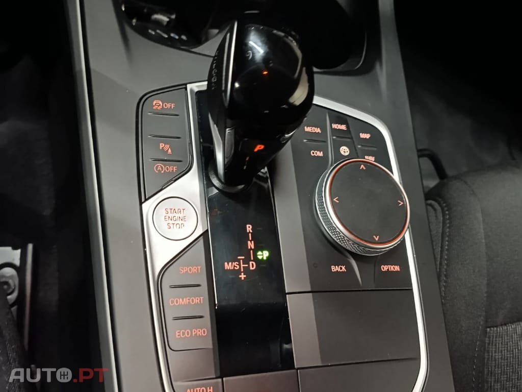 BMW 216 d Auto 