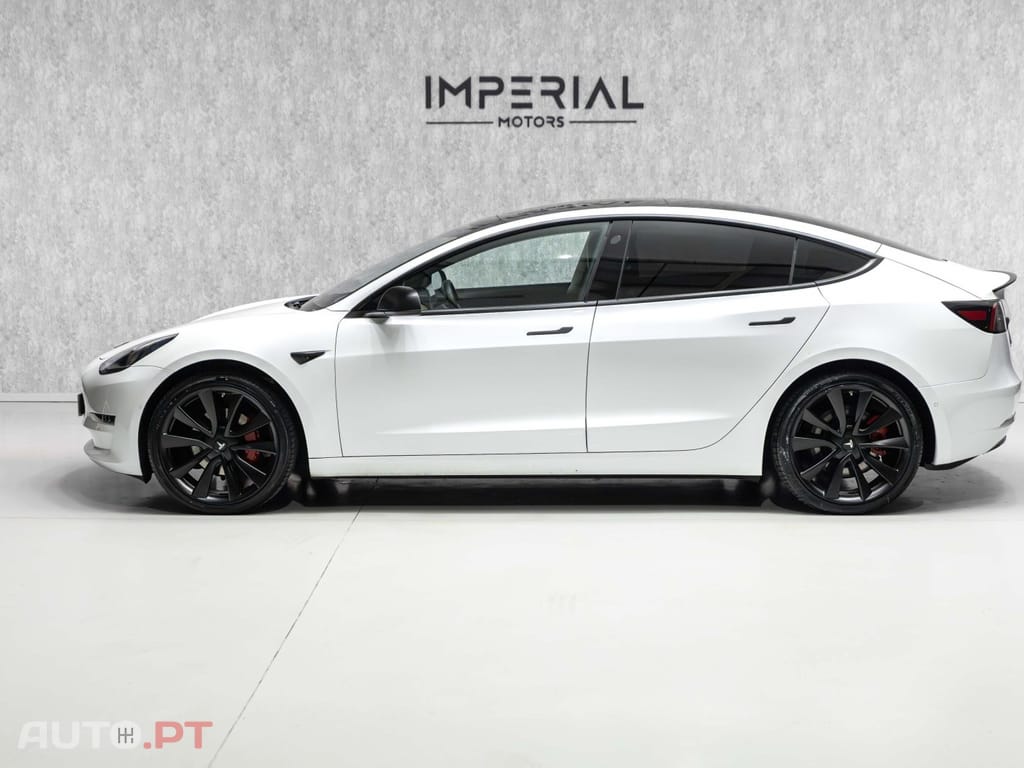 Tesla Model 3 Long-Range Dual Motor AWD