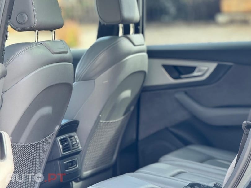 Audi Q7 3.0 TDi E-tron quattro S-line Tiptronic