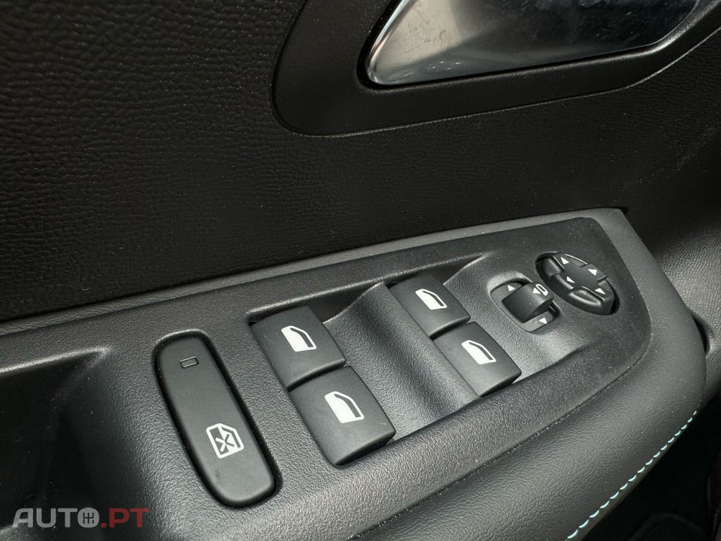 Peugeot 208 PureTech 100 Allure
