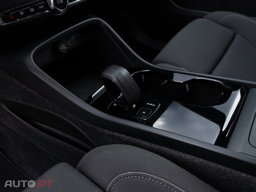 Volvo XC40 Recharge Plus