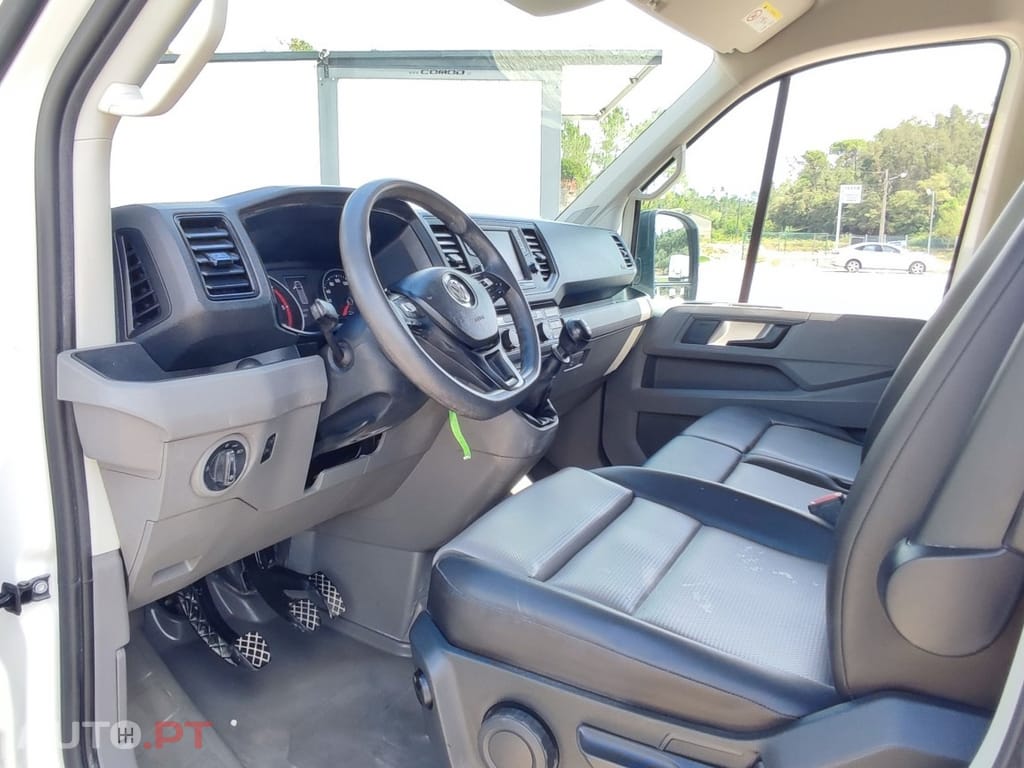 Volkswagen Crafter 30 2.0 TDI Medio Tecto Alto