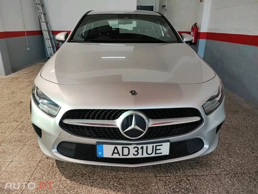 Mercedes-Benz A 180 d Business Solutions