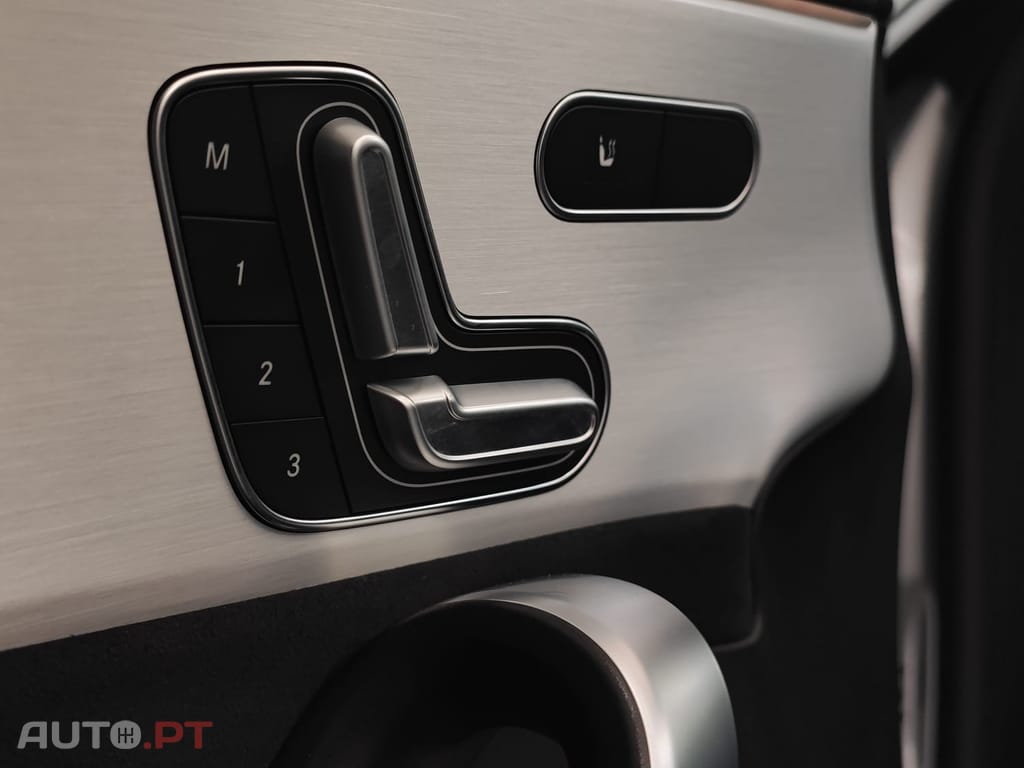 Mercedes-Benz CLA 250 e AMG Hibrido