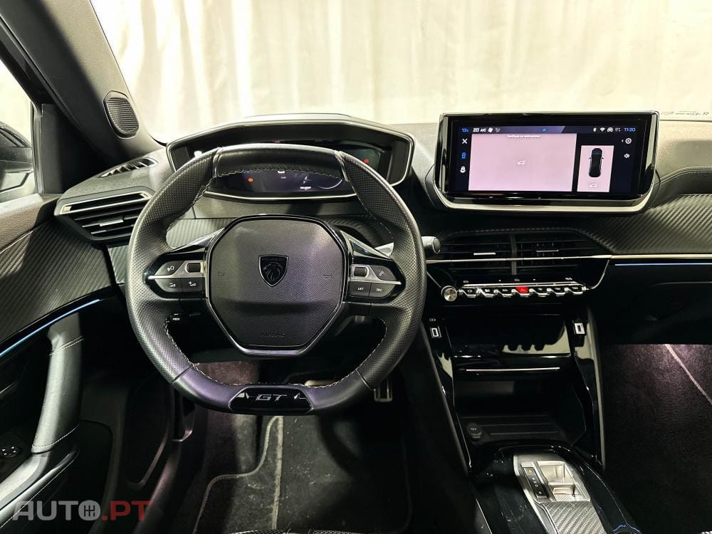 Peugeot E-2008 54 kWh GT