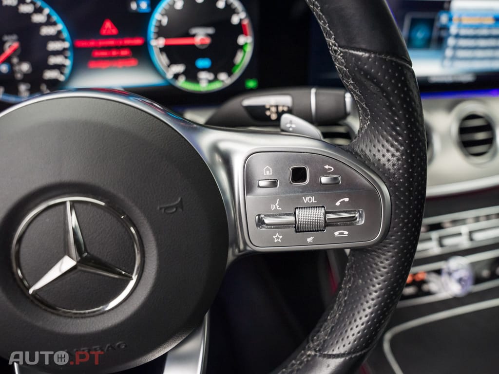 Mercedes-Benz E 300 de AMG Line