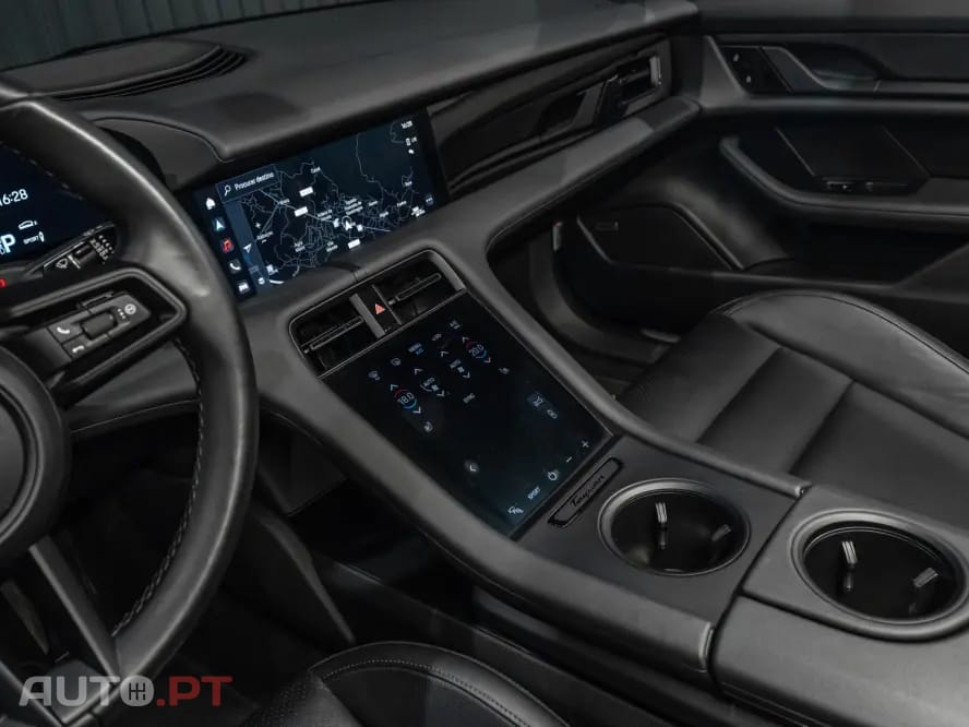 Porsche Taycan 4S