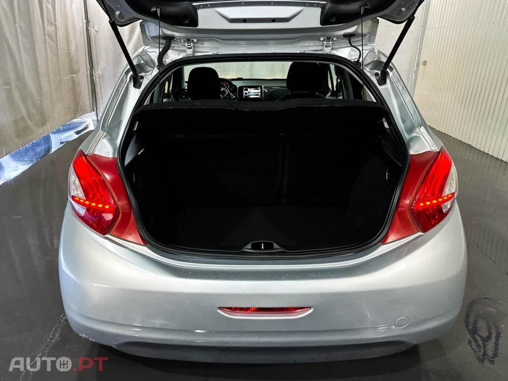 Peugeot 208 1.4 HDi Allure
