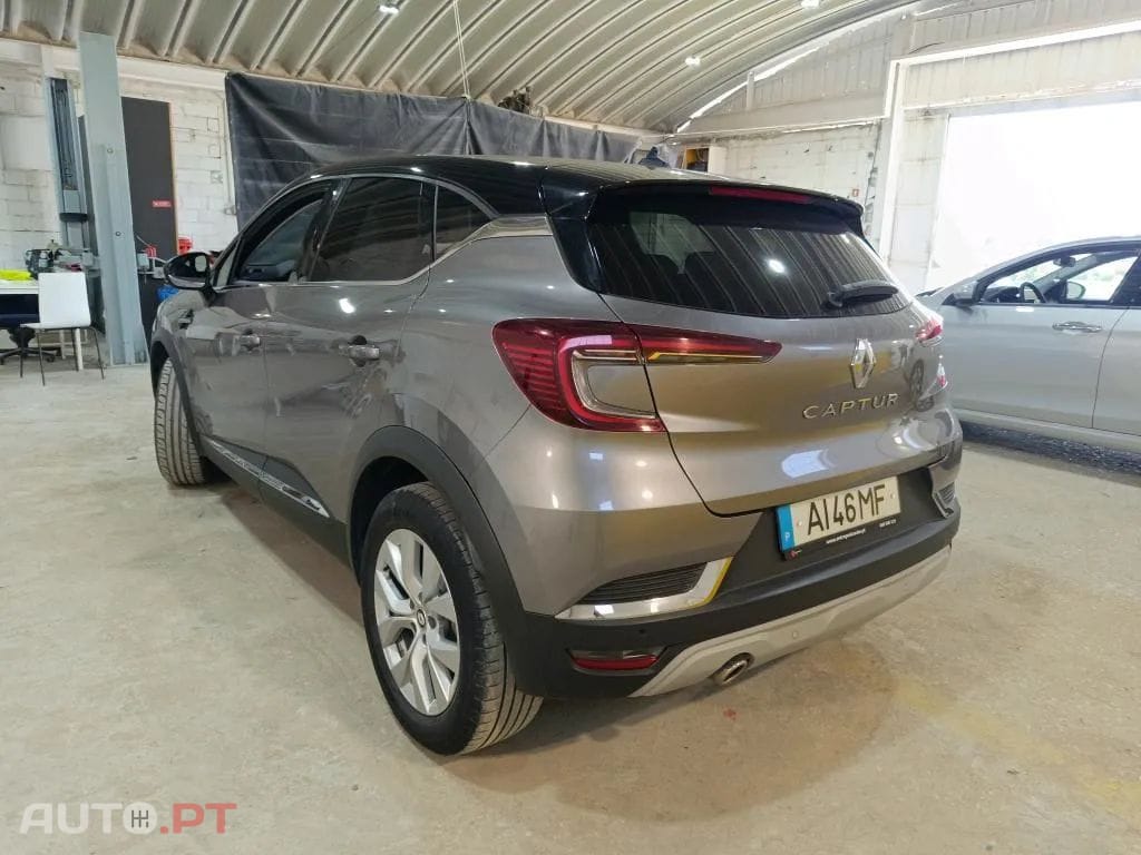 Renault Captur 1.0 TCe Intens Bi-Fuel