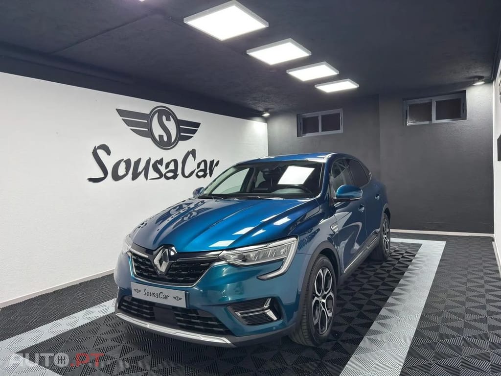 Renault Arkana 1.6 E-Tech Intens
