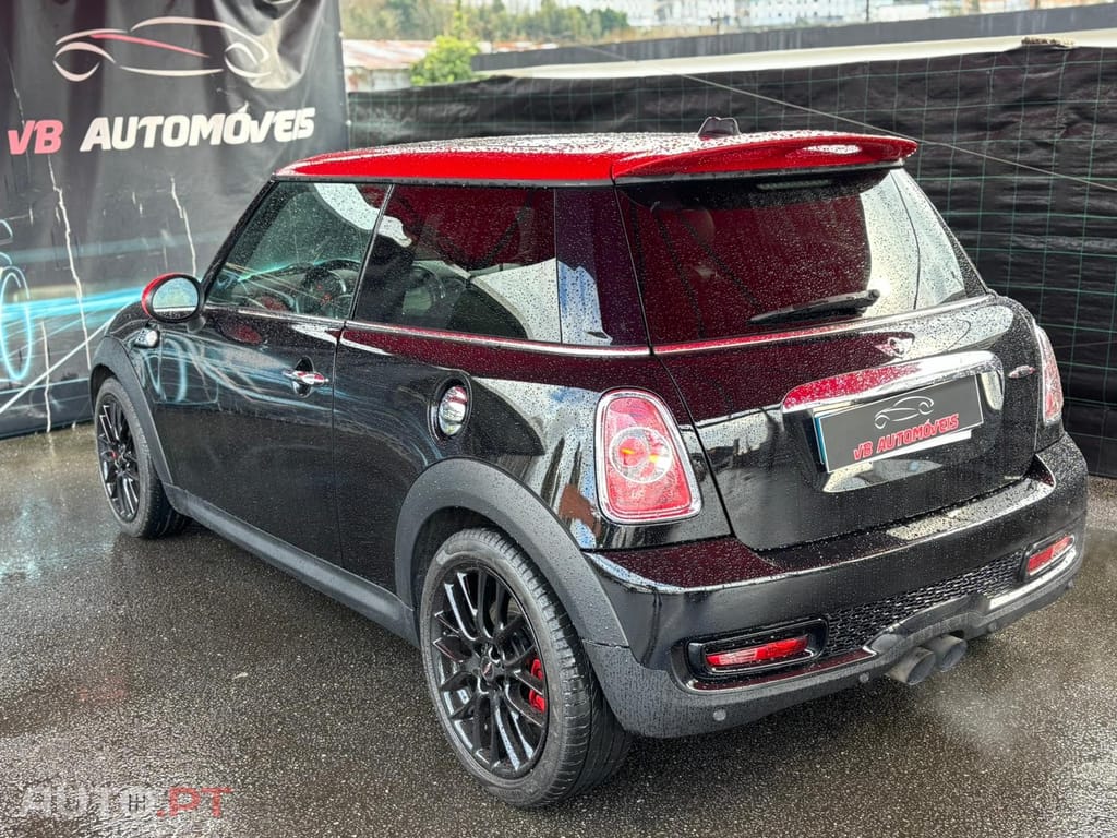 MINI John Cooper Works 1.6 LCI 211CV