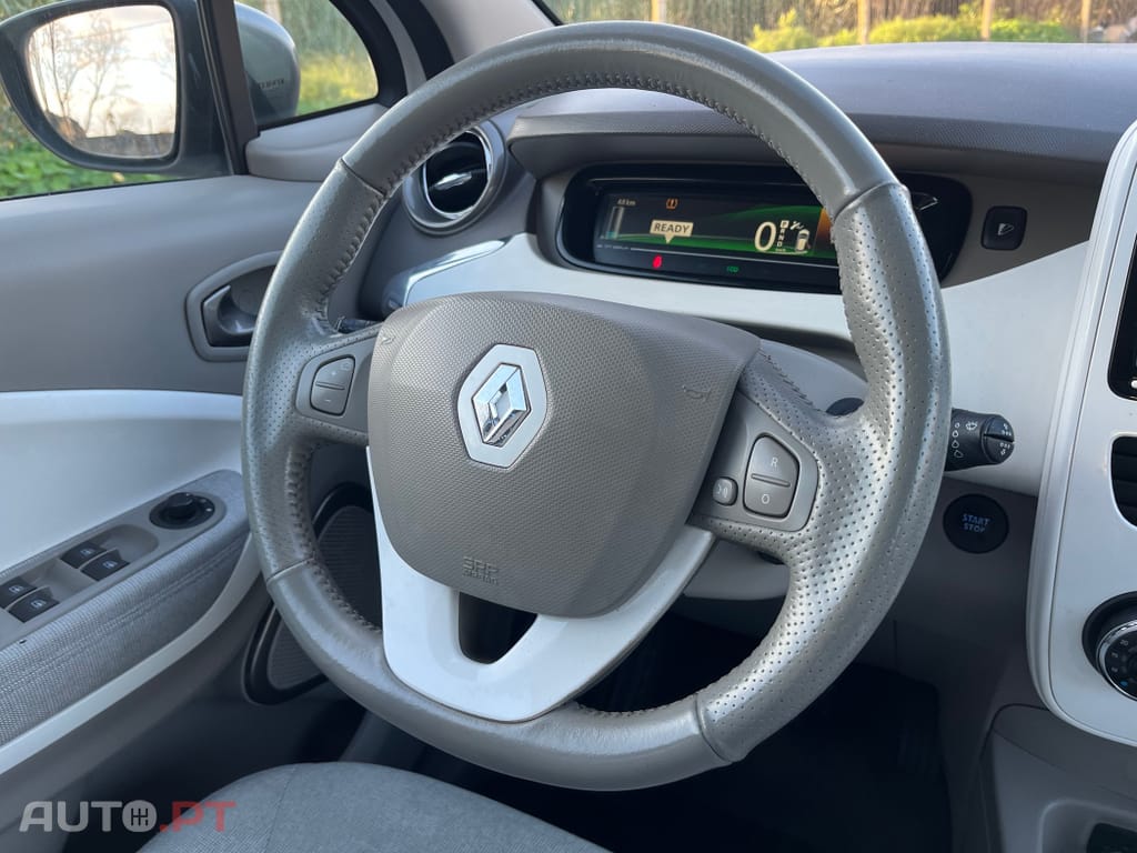 Renault Zoe (c/ Bateria) Intens 40 Q90