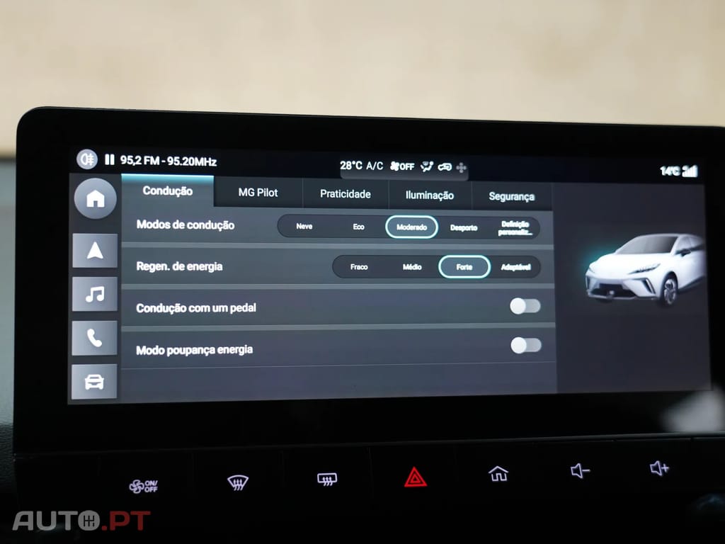 MG MG4 64 kWh Luxury