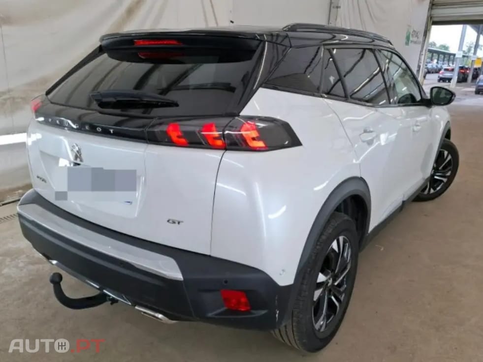 Peugeot 2008 1.2 PureTech GT