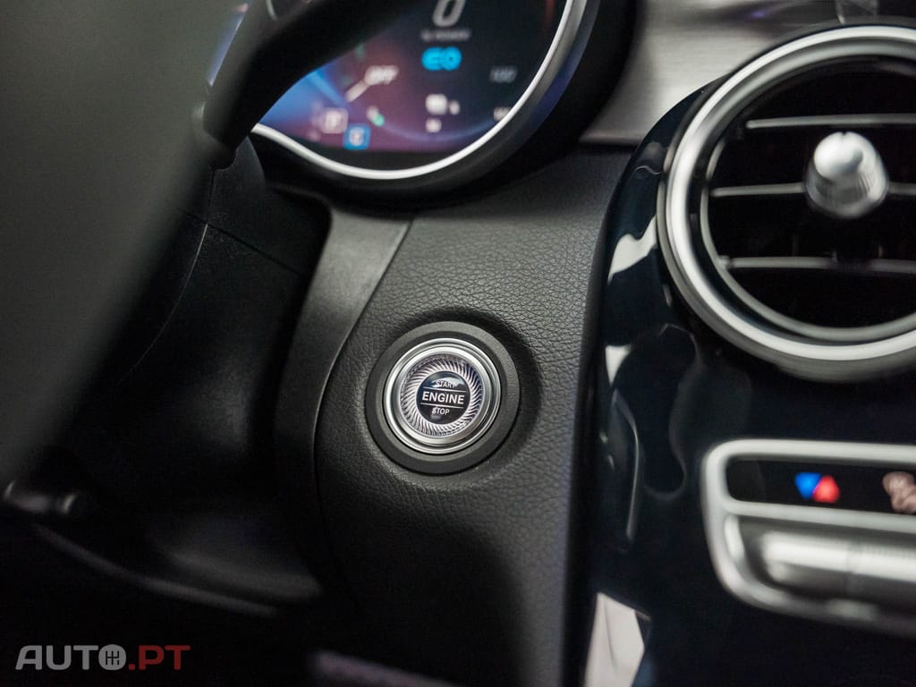 Mercedes-Benz C 300 de AMG Line