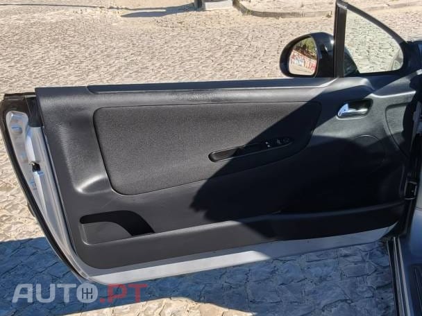 Peugeot 207 CC 1.6 HDi Sport FAP