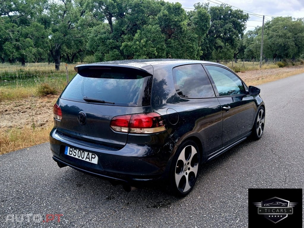 Volkswagen Golf 2.0 GTi DSG