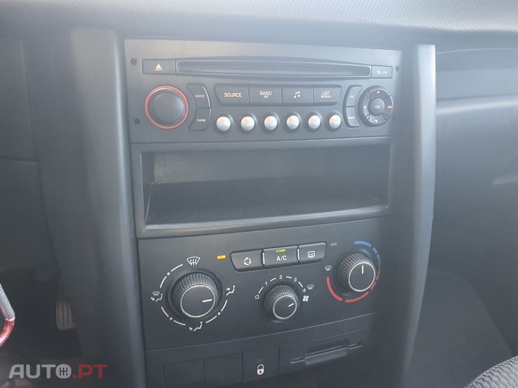 Peugeot 207 1.6 HDi 99g