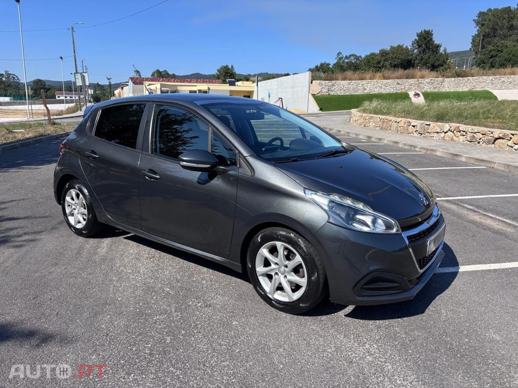 Peugeot 208 1.6 BlueHDi Allure