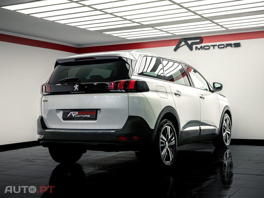 Peugeot 5008 1.5 BlueHDi Allure EAT8