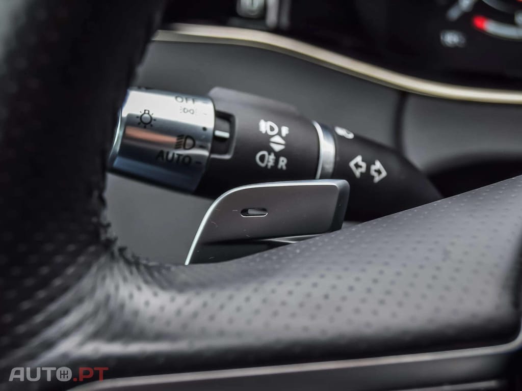 Land Rover Evoque 1.5 P160 R-Dynamic SE Auto