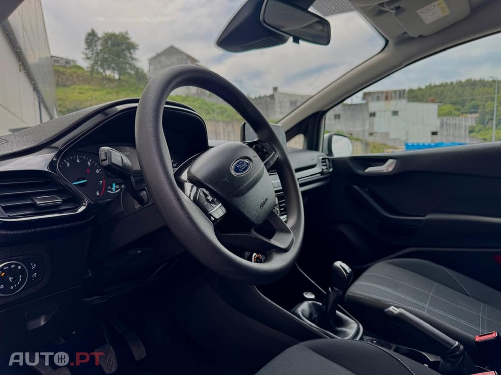 Ford Fiesta 1.1 Ti-VCT Connected