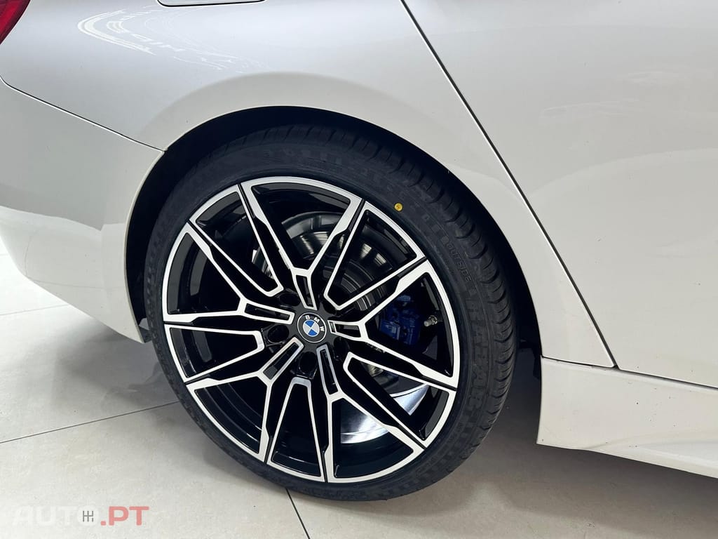 BMW 320 D PACK M AUTO