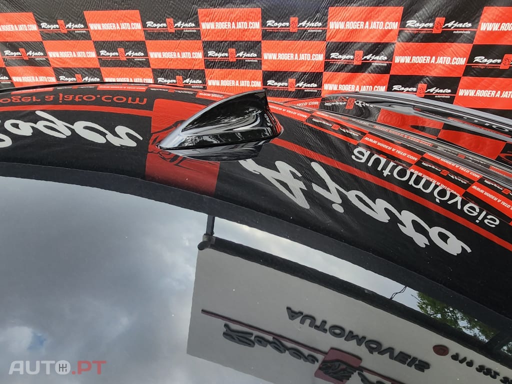 BMW 330 e Line Sport Auto