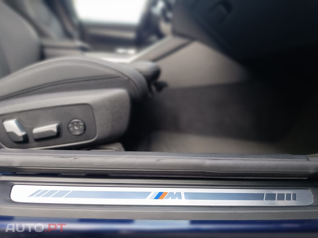 BMW i4 eDrive35 Pack Desportivo M Pro