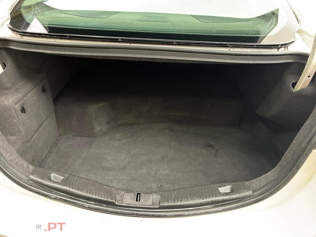 Ford Mondeo 2.0 HEV Vignale