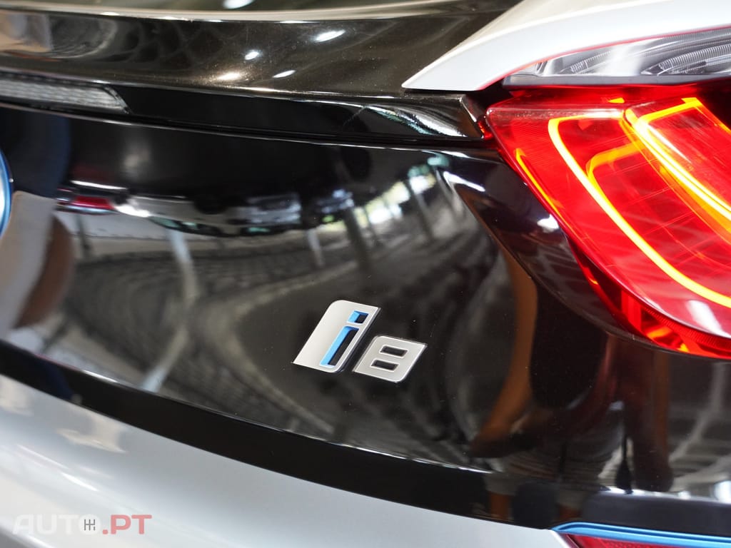 BMW i8 i8 Standard 362cv