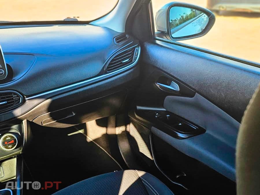 Fiat Tipo 1.3 M-Jet Lounge Tech J17