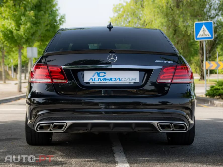 Mercedes-Benz E 220 BlueTEC 9G-TRONIC Avantgarde