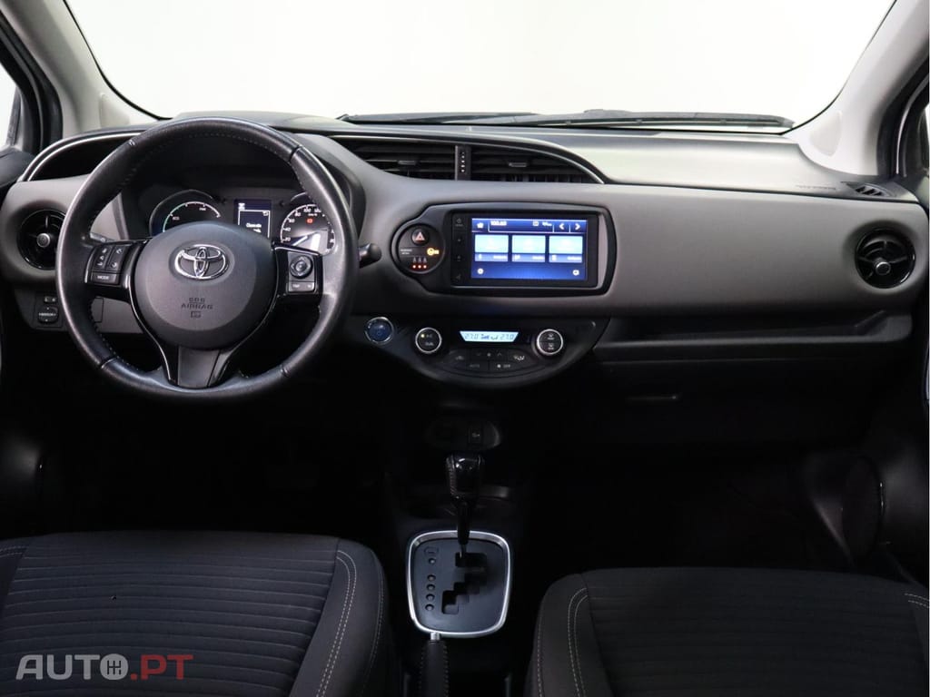 Toyota Yaris 1.5 HSD Comfort