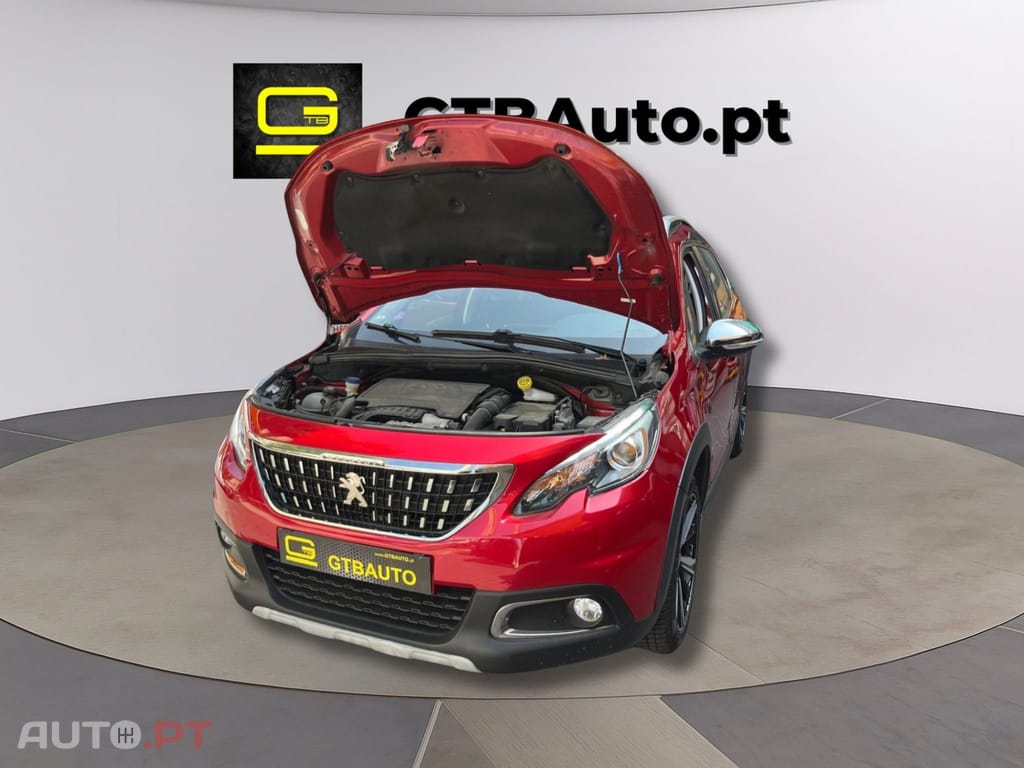 Peugeot 2008  1.2 PureTech Crossway
