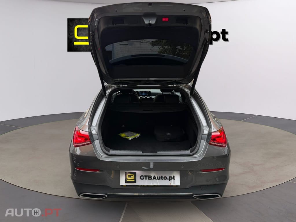 Mercedes-Benz CLA 250 e Progressive