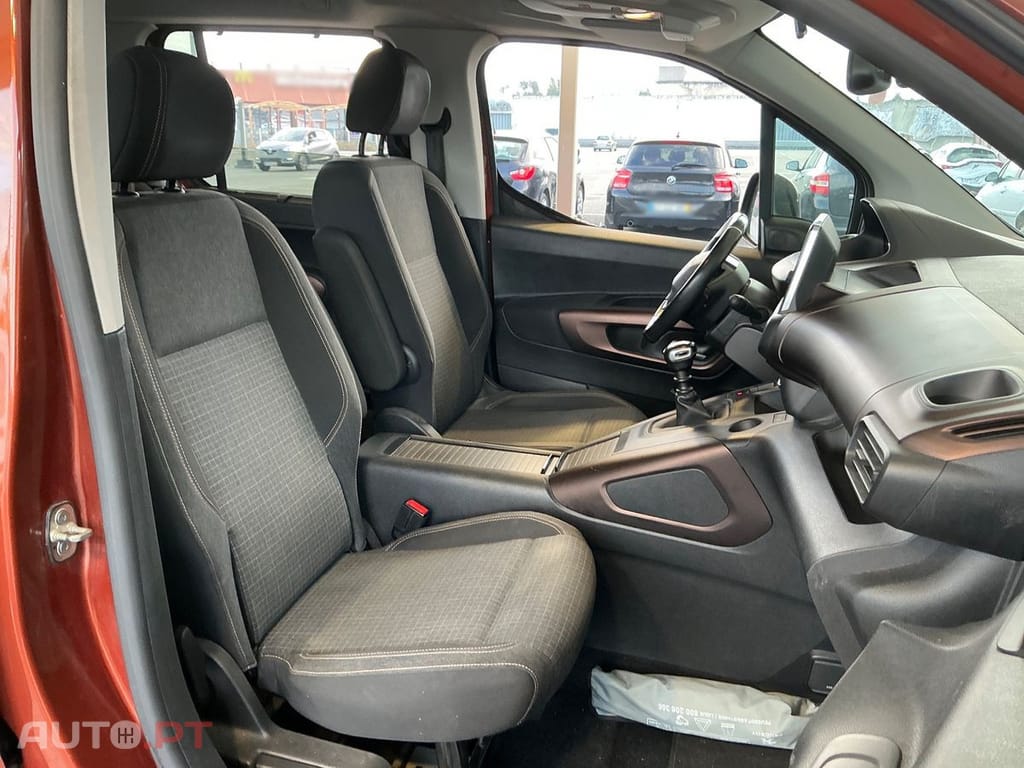 Peugeot Rifter 1.2 PureTech Allure