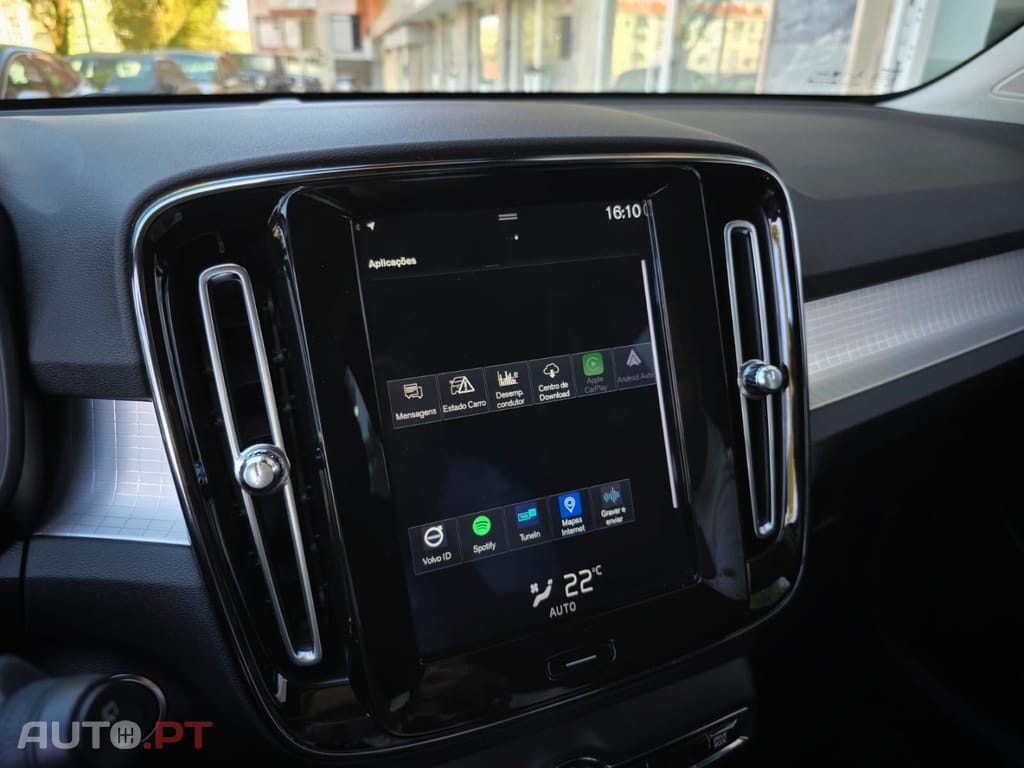 Volvo XC40 2.0 D3 Momentum