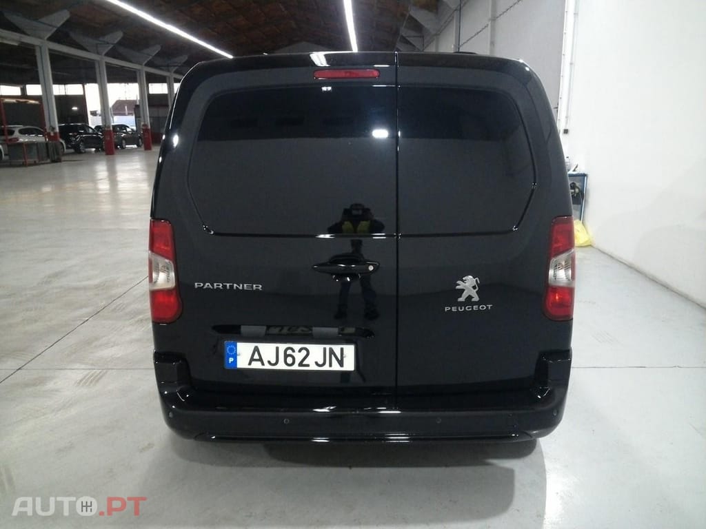 Peugeot Partner 1.5 BlueHDi Premium Standard