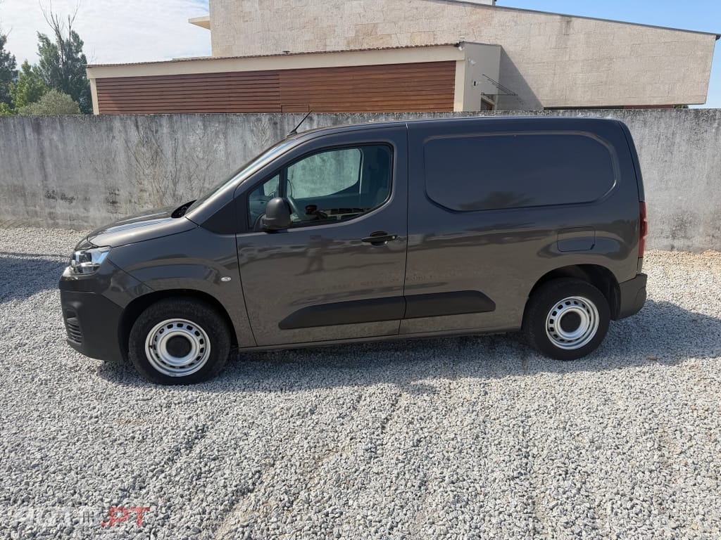 Citroen Berlingo 1.5 BlueHDI 3LUG FULL EXTRAS