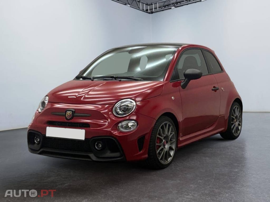 Abarth 695 1.4 T-Jet Competizione